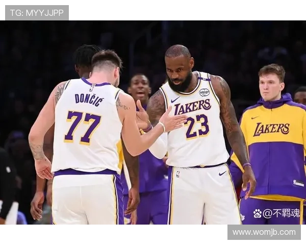 詹姆斯伤情更新湖人队力求调整阵容以应对西部竞争压力